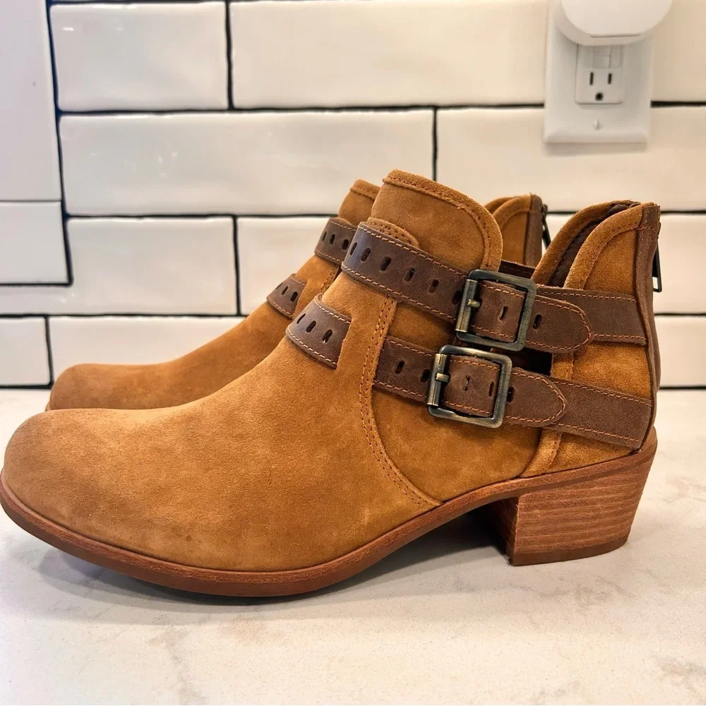 UGG patsy suede